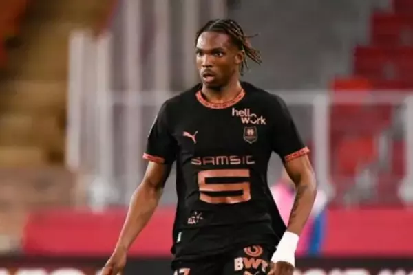 リヴァプールが総額約132億円で有望株DFを確保！…U－21フランス代表ジャケの今夏加入を発表