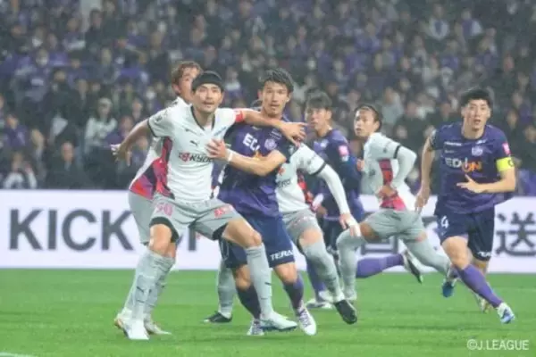 京都が“西の上位対決”を制す！　90＋3分にトレヴィザンが逆転弾…広島はガウル体制で初黒星