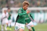 「90分に新井悠太が決めた！　東京V、PK戦勝利も含めると今季初の4連勝…柏は泥沼の5連敗」の画像1