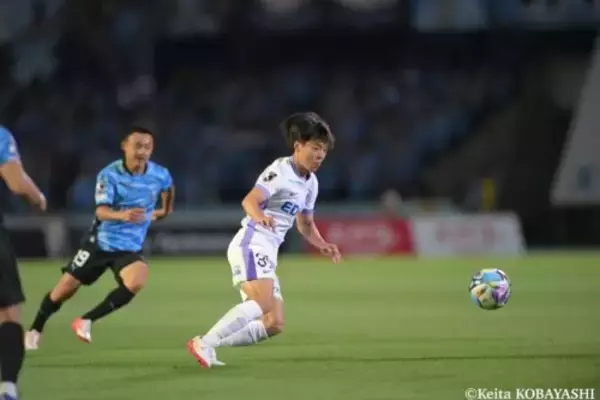 “紫の韋駄天”が広島から世界へ…FW中村草太、「海外クラブへの移籍前提とした手続きと準備」のためチームを離脱