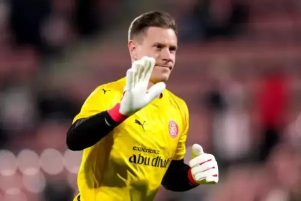 ドイツ代表指揮官、GKテア・シュテーゲンをW杯メンバー選出に慎重姿勢「現状は好ましくない」　再起を懸けた移籍も新天地2戦目で負傷