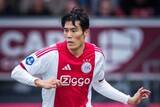 「冨安健洋がアヤックス加入後初先発！　2点目の起点となるドリブル突破など4発勝利に貢献」の画像1