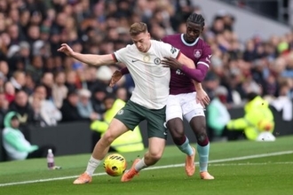 チェルシー指揮官、無得点続く“9番”デラップを擁護「必ずゴールは決まる」