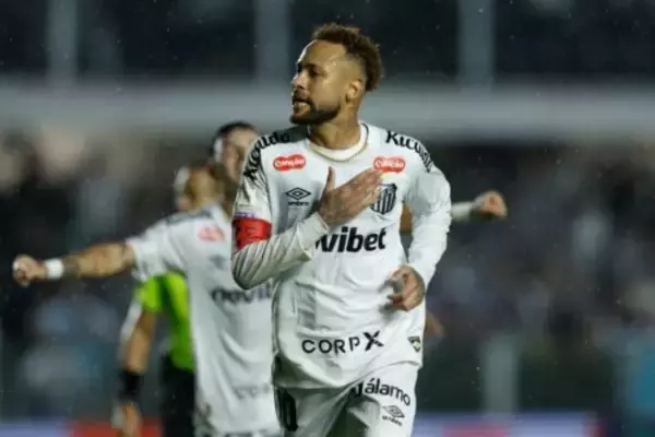 ブラジル代表、34歳ネイマールをW杯予備登録メンバーに選出か…エステヴァンは本大会欠場へ