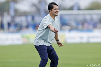 転機は山形戦「俺は暖かい服を着ていていいのか」　大宮快進撃は宮沢監督の“半袖”がきっかけ？「もう上着は着られない（笑）」