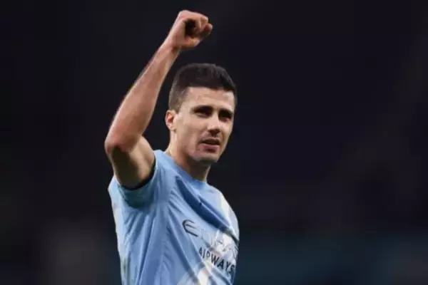 ペップ、マンCの“心臓”ロドリとの契約延長を切望「年齢を重ねるごとに賢くなっている」