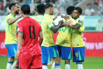 ブラジル代表の圧勝劇に感嘆の声「他国とは一線を画す猛獣のような本能」　スペインメディアは「“レアル・ブラジル”」と報道