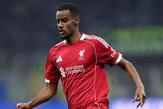 リヴァプールに大打撃…プレミア最高額で加入のイサクが腓骨骨折で手術、数カ月の戦線離脱へ