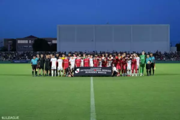 U15Jリーグ選抜がリヴァプールU15と2年連続対戦へ！　Jリーグ、『アカデミーマッチ』の開催を発表