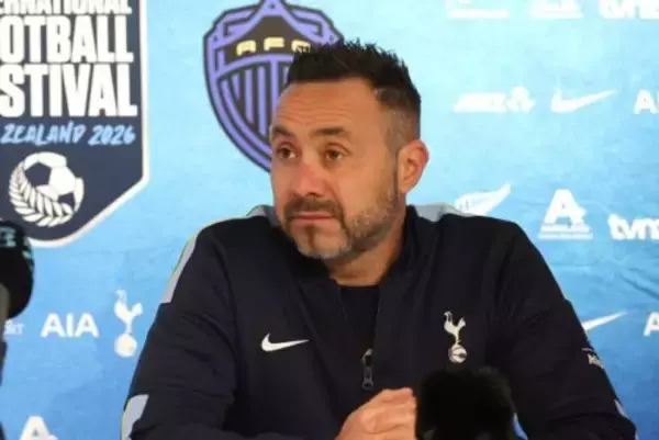 すでに2億ポンド超投資もさらなる補強へ…デ・ゼルビ監督「あと数人の重要な選手が必要」