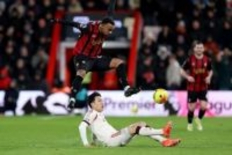 リーグ戦8試合ぶり出場…緊急投入の遠藤航の評価は？　「CBで出場したが…」