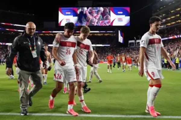 決定力不足に泣く…W杯敗退決定のトルコ代表、2試合でシュート62本も無得点に終わる