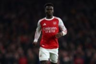 スタメンから急遽外れたサカの状態は？　アーセナル指揮官「少し痛みを感じていた」