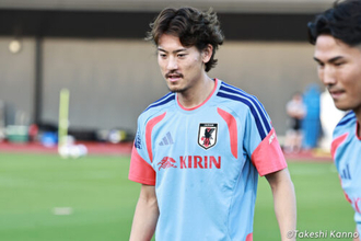 瀬古歩夢が改めて宣言「センターバックでやりたい」　自身初のW杯を経て「新たな気持ちで臨んでいる」