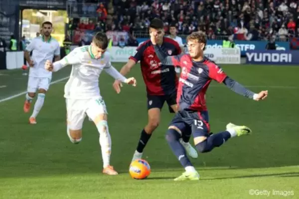 ローマが今季初のリーグ戦連敗…後半開始早々にゼキ・チェリク退場、終盤被弾でカリアリに敗れる