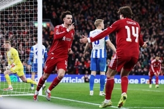 “右SB”起用のC・ジョーンズが今季初ゴール！　負傷者続くリヴァプールで示す献身性「監督が求めるなら…」