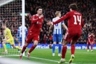 “右SB”起用のC・ジョーンズが今季初ゴール！　負傷者続くリヴァプールで示す献身性「監督が求めるなら…」