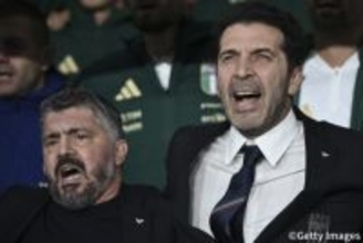 3大会連続POでW杯出場を逃したイタリア、失意のブッフォン氏は続投要請に「6月までは残る」