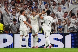 エンバペの“PK2発”でレアルが逆転勝利！　数的不利のなかマルセイユを破ってCL白星発進