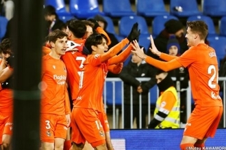 決勝点アシストの久保建英、現地メディアから称賛「常に脅威を与え続けた」