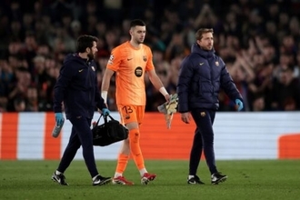 バルサが安堵、守護神J・ガルシアに負傷なし…CLニューカッスル戦で途中交代も次戦起用可能