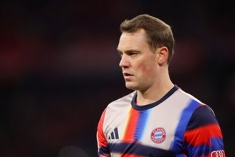 バイエルン、守護神ノイアーの負傷を発表…ふくらはぎの筋断裂で離脱、ドルトムントとの“首位決戦”も欠場濃厚に