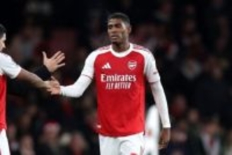 アーセナルに痛手…DFモスケラが足首負傷で6〜8週間の離脱か