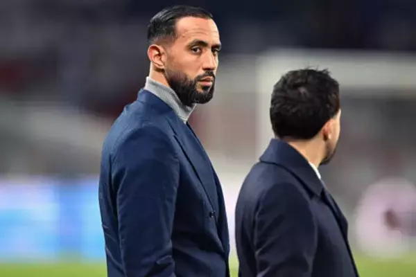 混迷のマルセイユ、デ・ゼルビ監督に続きベナティアSDの退任が決定…