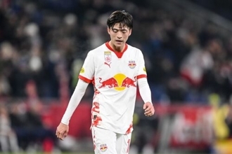 ザルツブルクMF川村拓夢、ひざ手術で再び長期離脱か…2024年夏の加入後出場はわずか8試合