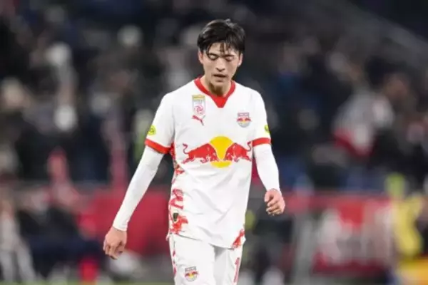 ザルツブルクMF川村拓夢、ひざ手術で再び長期離脱か…2024年夏の加入後出場はわずか8試合