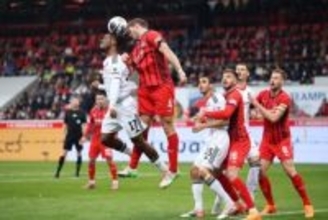 フランクフルトはリーグ戦連勝ならず…ハイデンハイムとドロー　先発の堂安律は63分までプレー
