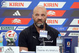 「アイスランド代表指揮官「三笘選手がW杯でプレーできないことは残念」　日本代表へのリスペクトを口に「日本の皆さんが誇りに思えるチーム」」の画像1