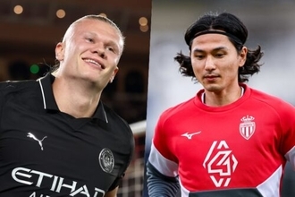 ハーランドが南野拓実のもとに駆け寄り…マンC公式Xが“旧友再会”のほっこりシーンを公開