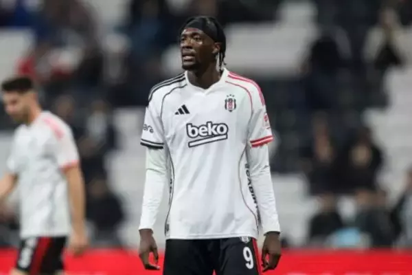 FWアブラハム、アストン・ヴィラ加入を熱望？　約7年ぶりの復帰なるか