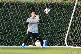 鈴木彩艶の欠場濃厚、ウルグアイ戦はGK早川友基が先発へ「自分が持っているものをしっかり出す」　