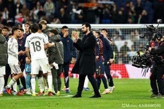 アルベロア監督、ベルナベウでのブーイングを「糧に」　ヴィニシウスは「マドリードを立派に体現」