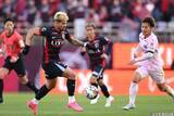 「鹿島が盤石の5連勝！　レオ・セアラが川崎Fをこじ開けて今季4点目」の画像1