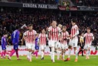 鈴木唯人がアシスト記録！…フライブルク、前半に退場者出したマインツに4発快勝　佐野＆川﨑はフル出場