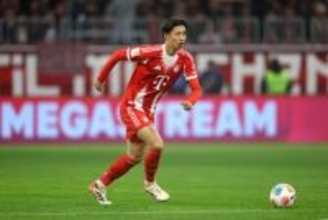約9カ月ぶりにスタメン復帰！　バイエルンDF伊藤洋輝に現地メディアは「完全復活に向けた新たな一歩」