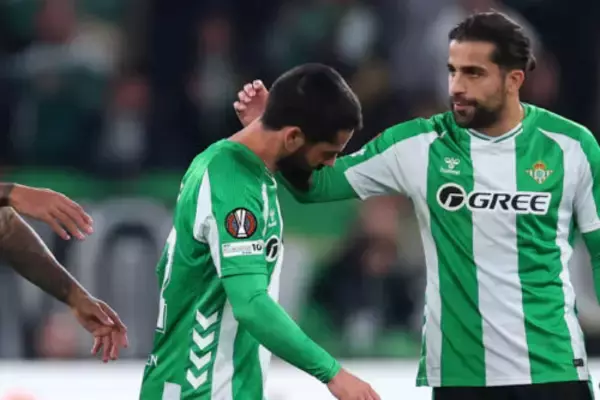 イスコ、復帰後初先発も“わずか10分”で負傷交代…契約延長直後に長期離脱の可能性