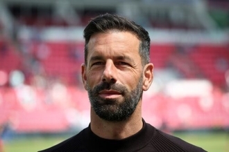 オランダ代表、ファン・ニステルローイ氏のコーチ就任を発表！　日本代表と対戦するW杯に向けて2月から合流