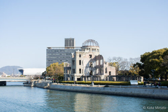 【前編】被爆と復興の地に建つサッカースタジアム〜「平和になったよ。すごいよ」広島に日本最高峰のスタジアムが誕生するまで〜