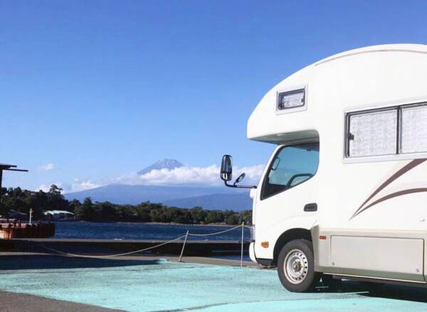 車中泊で絶景 海越しの富士山 を堪能 伊豆半島の西北端にrvパークがオープン 21年7月15日 エキサイトニュース