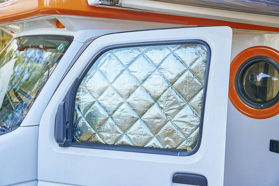 Ffヒーターあり なしでどう違う キャンピングカー女子ふたりの冬車中泊寒さ対策 21年12月16日 エキサイトニュース 3 4