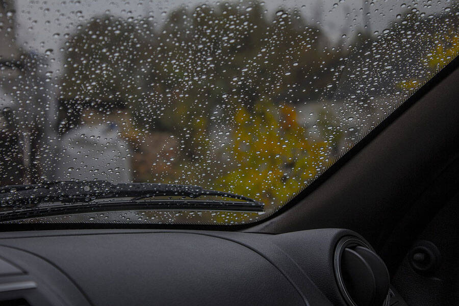 梅雨本番 車中泊でも雨対策は必要です 役立つアイテム コツで快適に 21年7月2日 エキサイトニュース