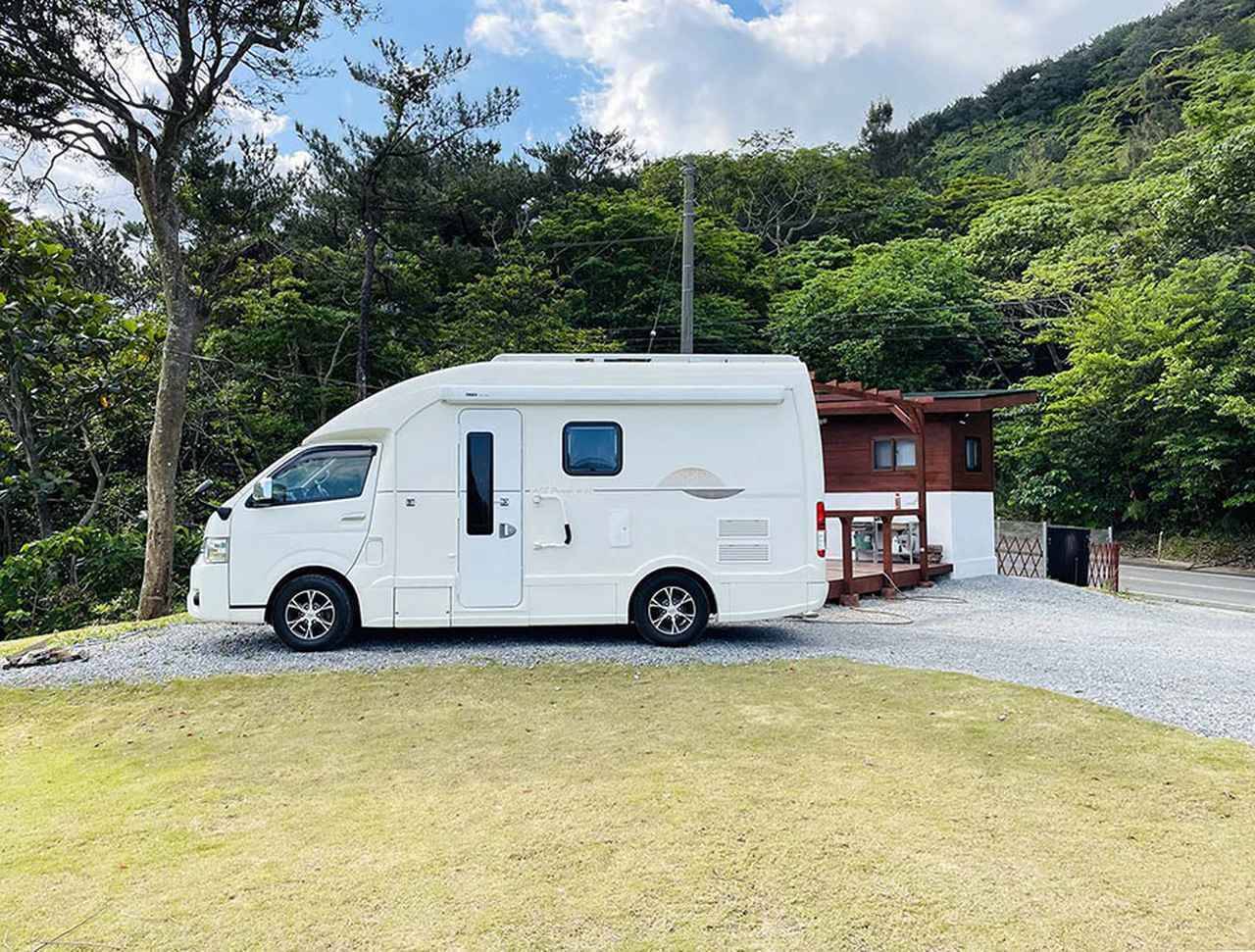 沖縄唯一のRVパーク!? まさに“ポツンと一軒家的”車中泊スポットがオープンしたぞ！