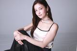 「「洗脳だと思うんです」黒木メイサ（38）が語る“強い女性”イメージの本音…15歳で上京、稽古場で泣いた日々も」の画像1