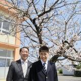 「「私がいなくなったら…」重度自閉症の息子を遺し逝った妻。父が独りで向き合う「親なきあと」の絶望と希望」の画像1