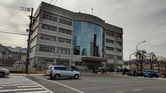 元プロ棋士、元妻と義父へのクワ襲撃で懲役5年。「殺してやる」と叫ぶ中、68歳義父が取り押さえた壮絶現場