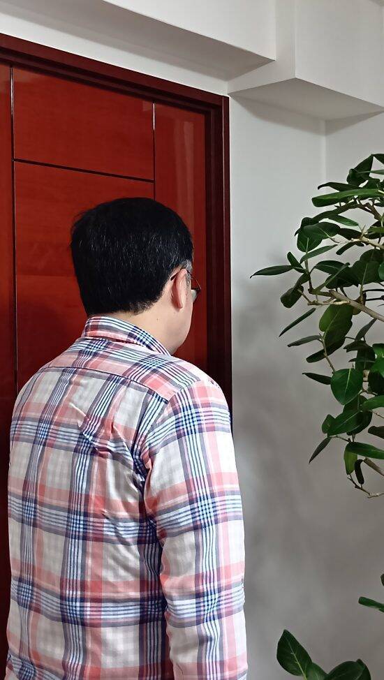 「しんどくても休めない」38歳女性、「自分で考えられない」45歳男性…学生時代の“正しさ”から抜け出せない大人の苦しみ